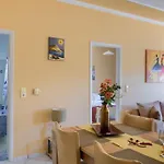 Panos Apartment *